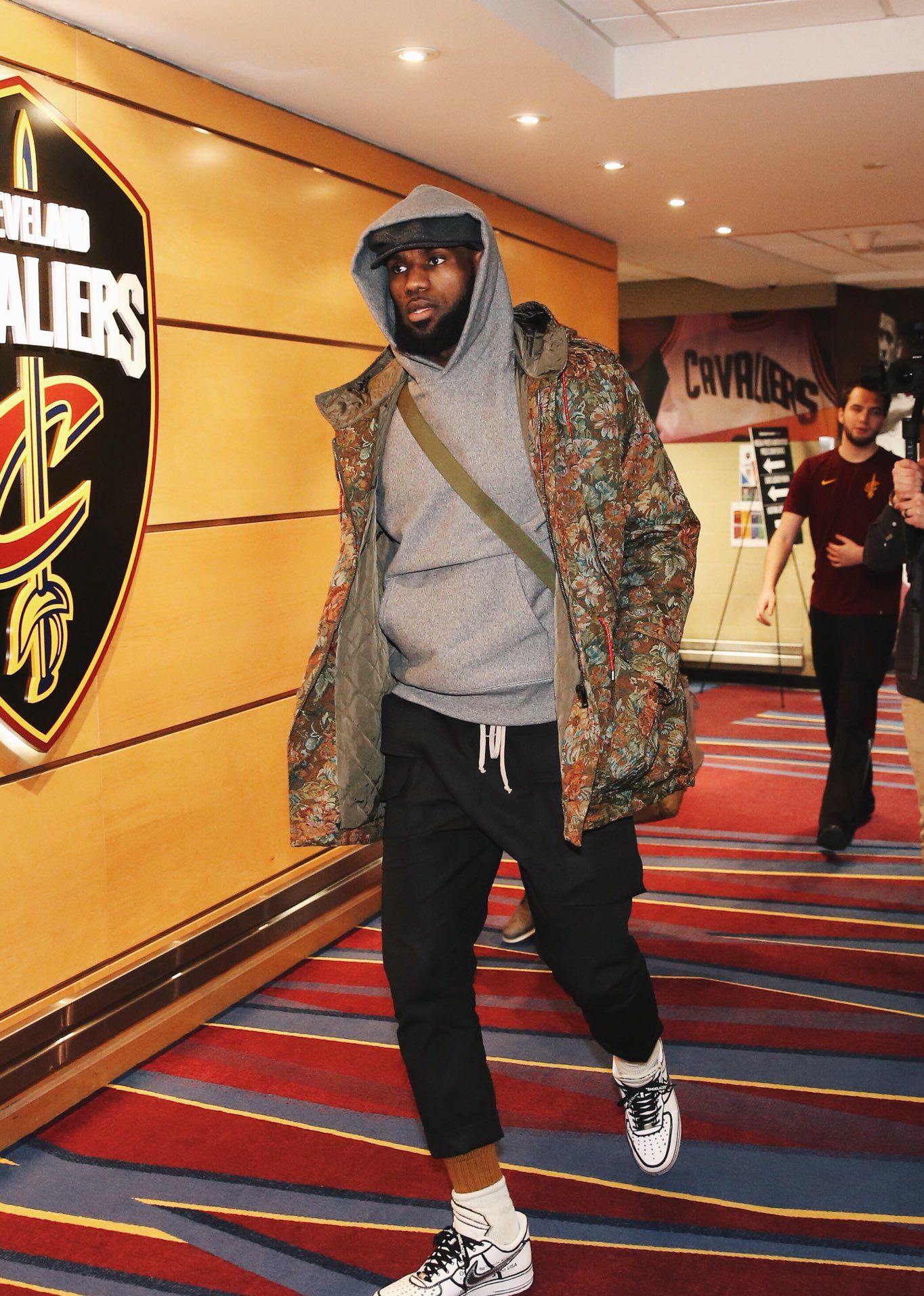 避免临场两 避免临场两